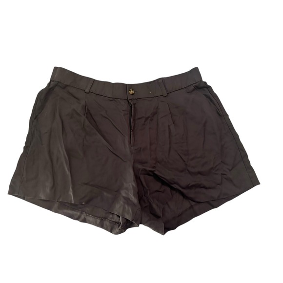Torrid Studio Linen Shorts Women's 20 Gray Elastic Waist Lyocell 5" Inseam - Picture 1 of 3